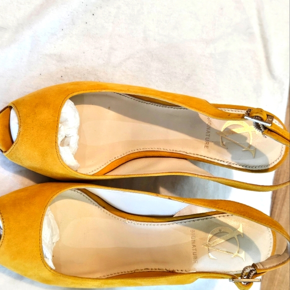 Italian made Vero Cuoio Signature Suede open toe slingback wedges size 5.5 - Picture 4 of 9